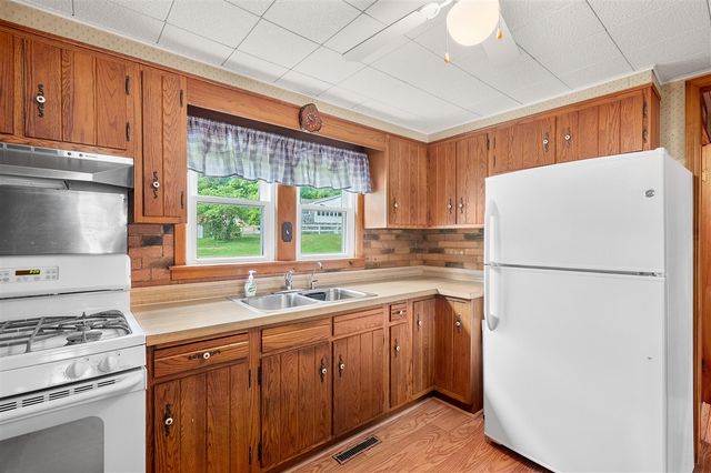 2380 33rd Street, Allegan, MI 49010