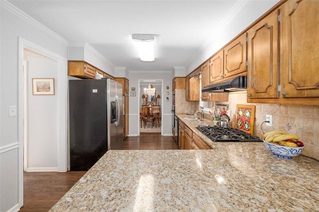 2206 Deer Ridge Drive, Smoke Rise, GA 30087