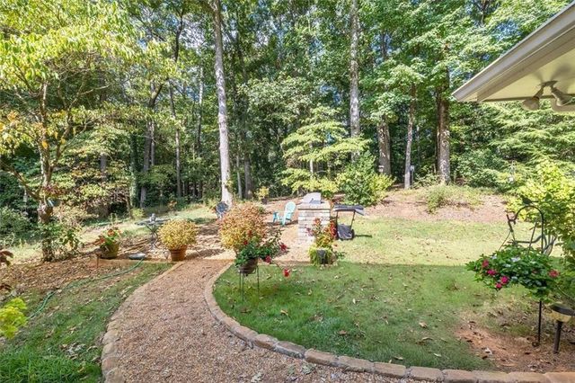 2206 Deer Ridge Drive, Smoke Rise, GA 30087