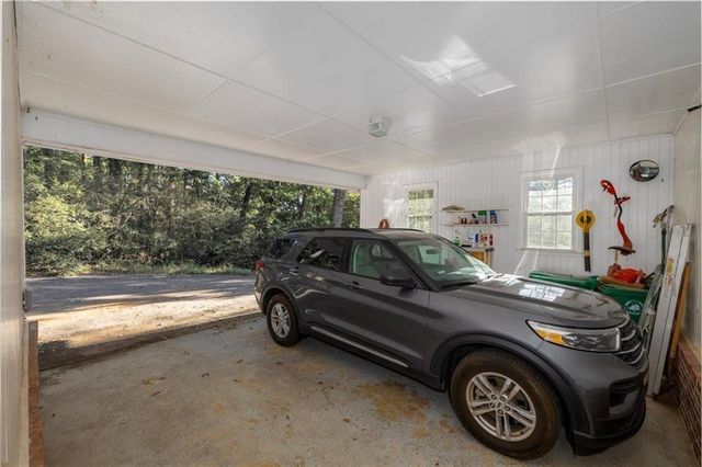 2206 Deer Ridge Drive, Smoke Rise, GA 30087