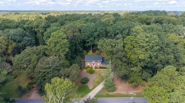 2206 Deer Ridge Drive, Smoke Rise, GA 30087