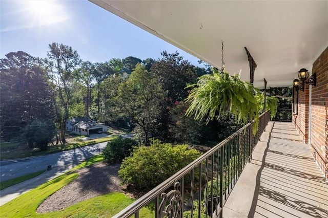 2206 Deer Ridge Drive, Smoke Rise, GA 30087