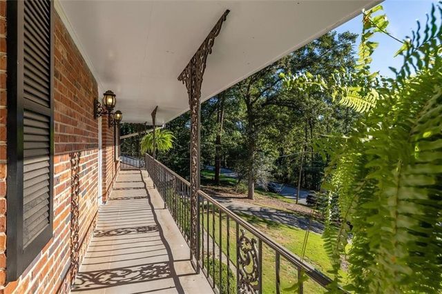 2206 Deer Ridge Drive, Smoke Rise, GA 30087