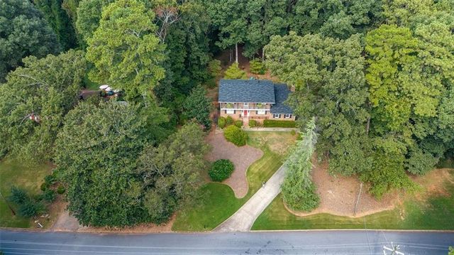 2206 Deer Ridge Drive, Smoke Rise, GA 30087