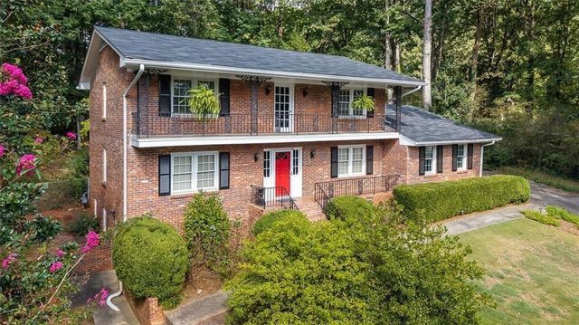2206 Deer Ridge Drive, Smoke Rise, GA 30087
