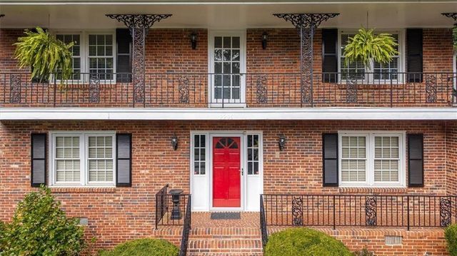 2206 Deer Ridge Drive, Smoke Rise, GA 30087