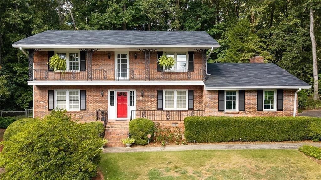 2206 Deer Ridge Drive, Smoke Rise, GA 30087