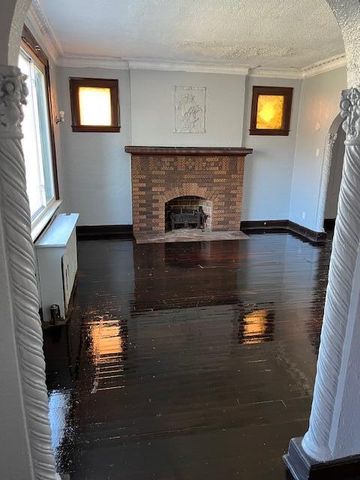 12798 Wilshire Drive, Detroit City, MI 48213