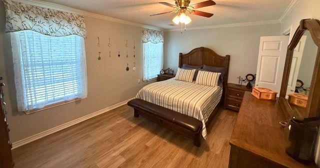 445 Loop Drive, Livingston, TX 77351