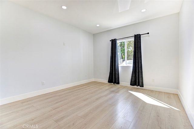 8254 Vantage Avenue, North Hollywood, CA 91605