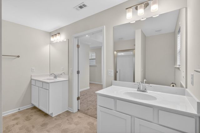 353 Neartop Ln, Murfreesboro, TN 37128