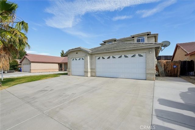 16657 Country Ranch Court, Victorville, CA 92395