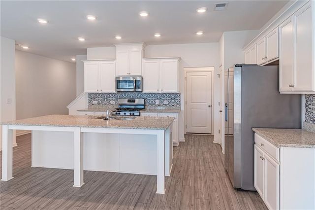 512 Sausalito Walk, Suwanee, GA 30024