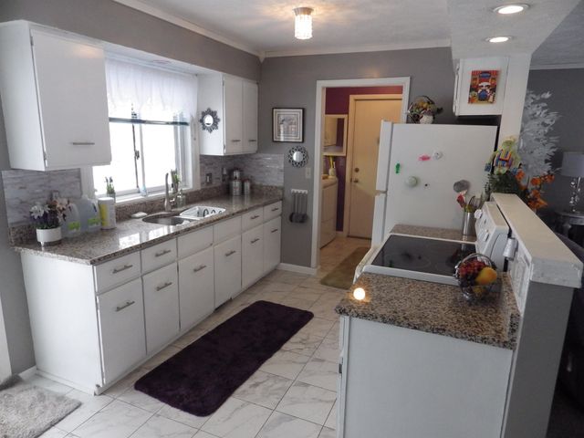 1137 Reads Run Run, Long Lake Twp, MI 49685