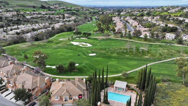 5000 Birkdale Way, San Jose, CA 95138