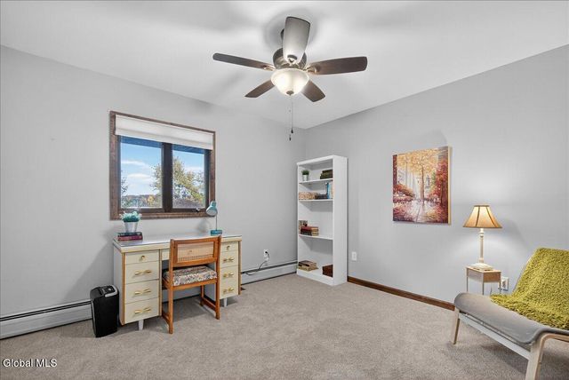 321 Middletown Road, Halfmoon, NY 12188