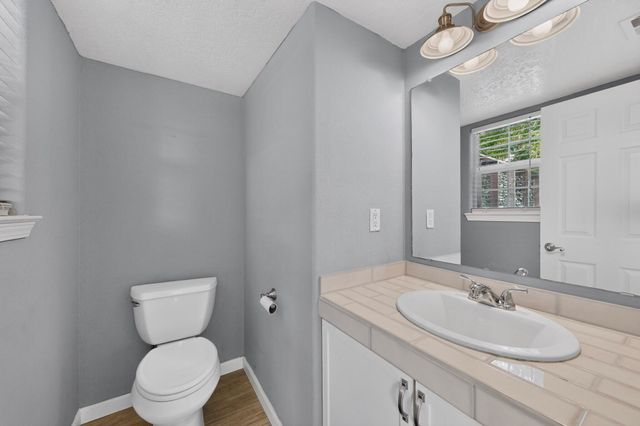 5008 Serena Circle NE, Albuquerque, NM 87111