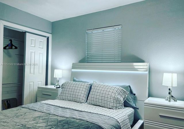 5920 SW 116th Ave, Miami, FL 33173