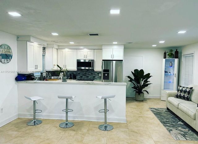 5920 SW 116th Ave, Miami, FL 33173