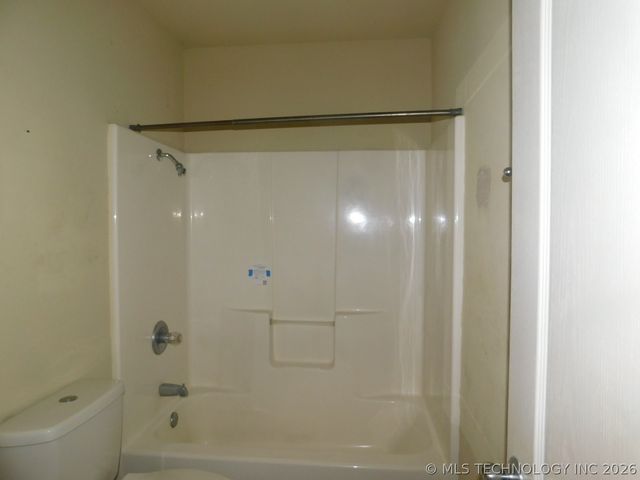 601 Meadowlark Lane, Warner, OK 74469