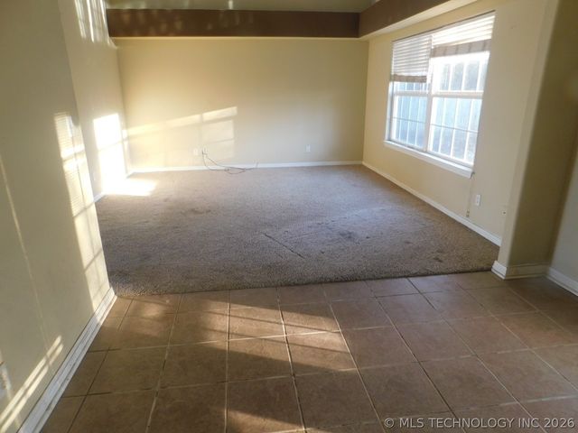 601 Meadowlark Lane, Warner, OK 74469