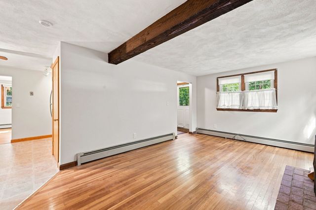 30 Ideal Ave, Chelmsford, MA 01824