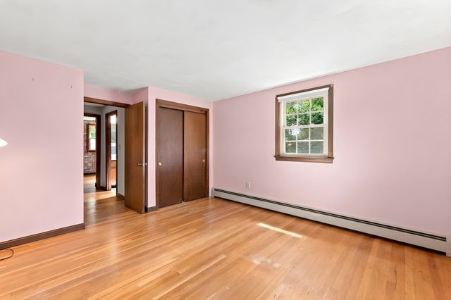30 Ideal Ave, Chelmsford, MA 01824