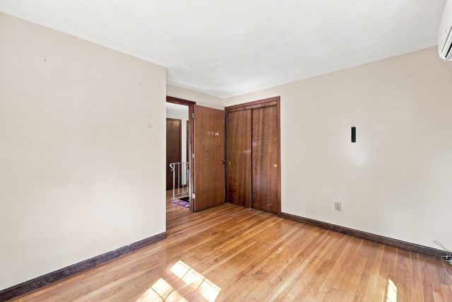 30 Ideal Ave, Chelmsford, MA 01824