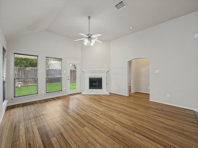 1513 Enchanted Rock Trail, Mckinney, TX 75072