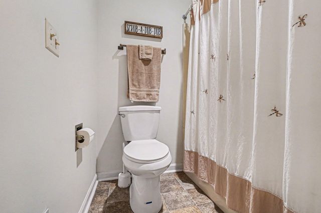 156 Carberry Hill Court, Kalamazoo, MI 49006