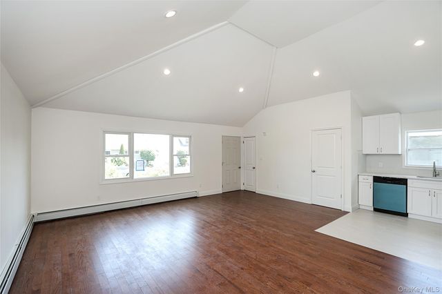 37 Lancaster Place, Hempstead, NY 11550