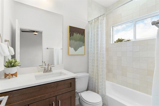 214 Cailin CT, Burnet, TX 78611