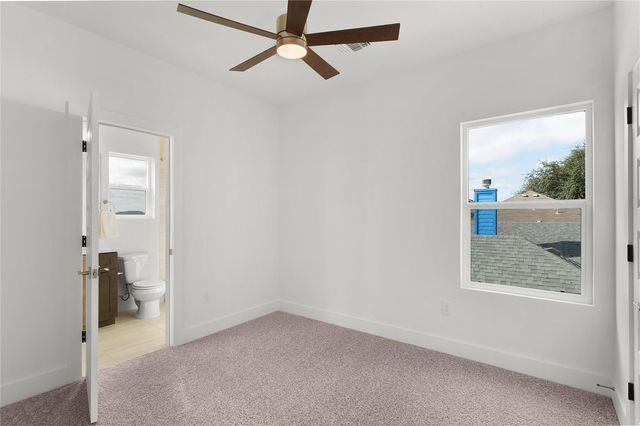 214 Cailin CT, Burnet, TX 78611