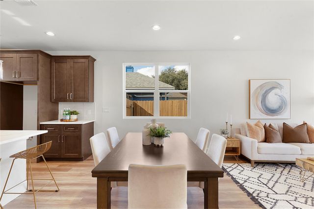 214 Cailin CT, Burnet, TX 78611