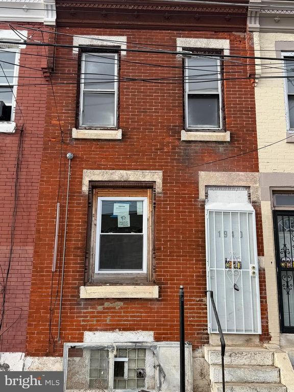 1940 HART LN, Philadelphia, PA 19134