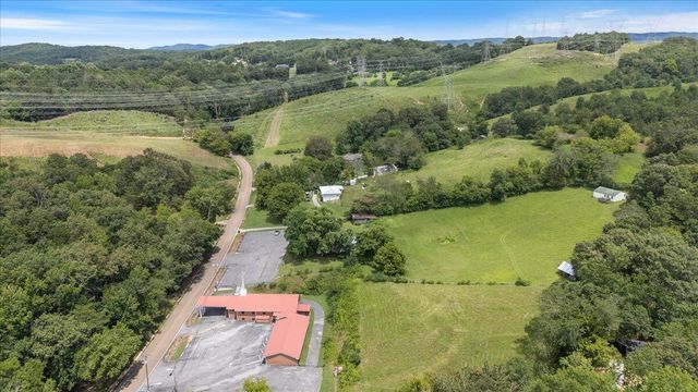 6126 Muscadine Lane, Harrison, TN 37341