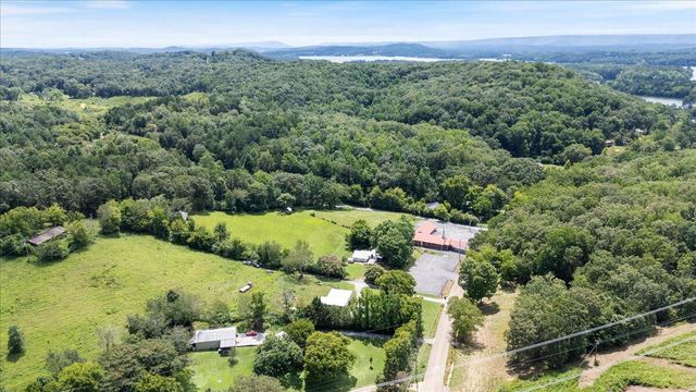 6126 Muscadine Lane, Harrison, TN 37341