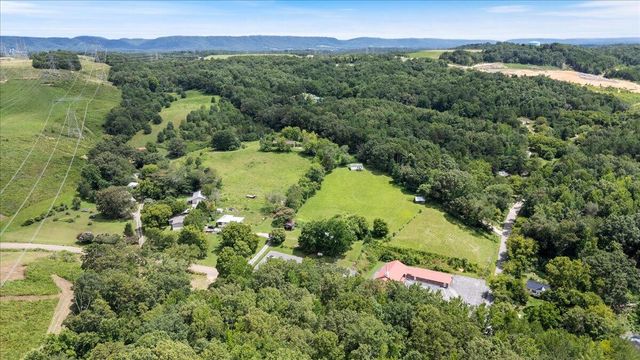 6126 Muscadine Lane, Harrison, TN 37341