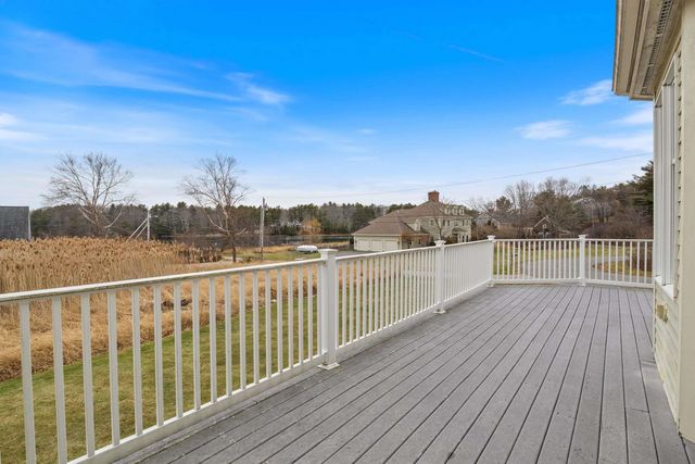 1 River Farm Road, York, ME 03909