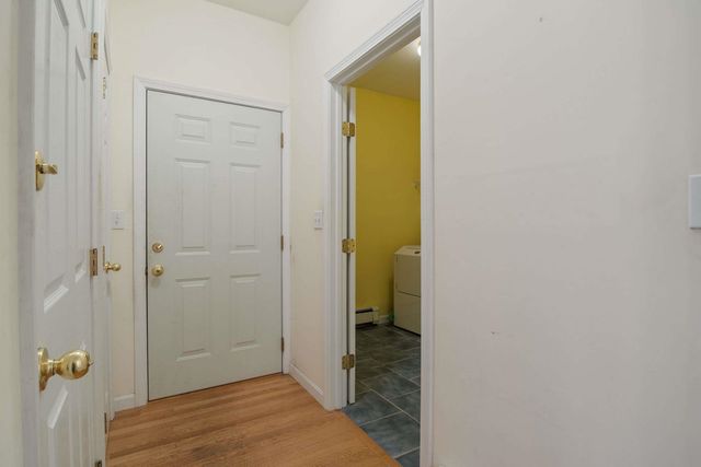 1 River Farm Road, York, ME 03909