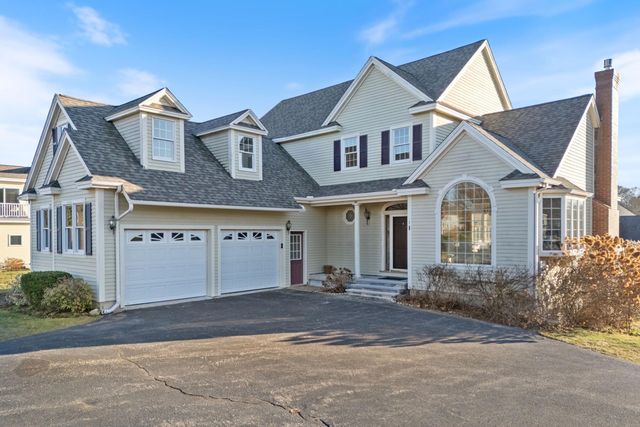 1 River Farm Road, York, ME 03909