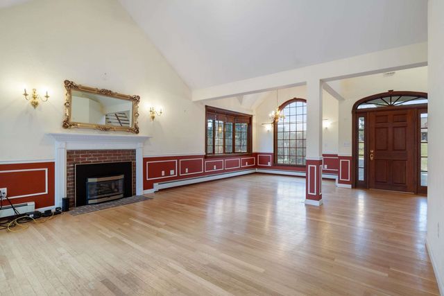 1 River Farm Road, York, ME 03909