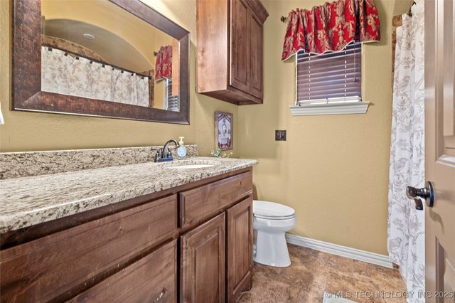 12600 State Highway 32 Highway, Marietta, OK 73448