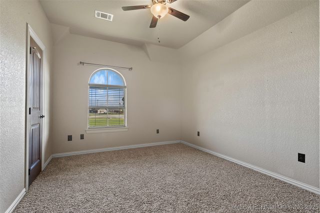 12600 State Highway 32 Highway, Marietta, OK 73448