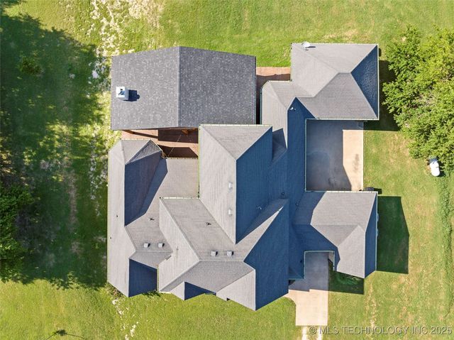 12600 State Highway 32 Highway, Marietta, OK 73448