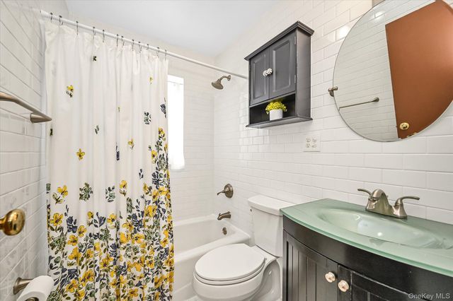 200-10 33rd Avenue, Bayside, NY 11361