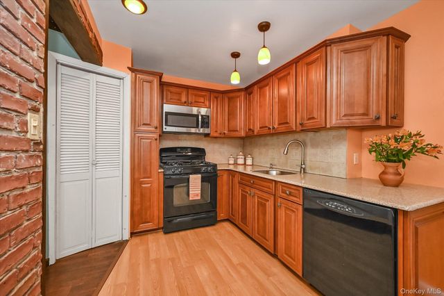 200-10 33rd Avenue, Bayside, NY 11361