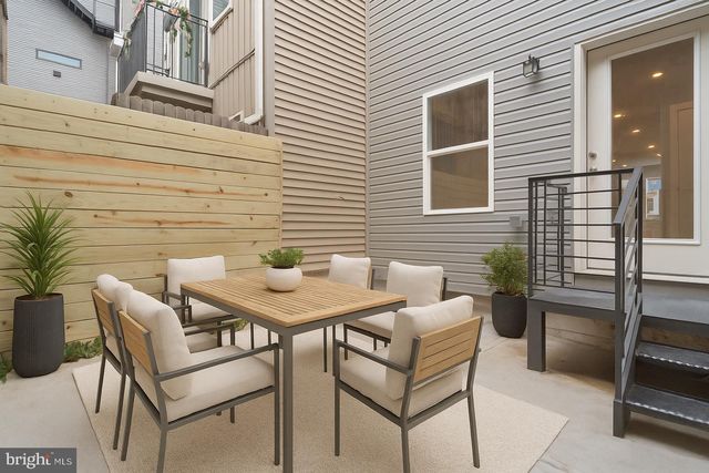 1432 OGDEN ST #1, Philadelphia, PA 19130