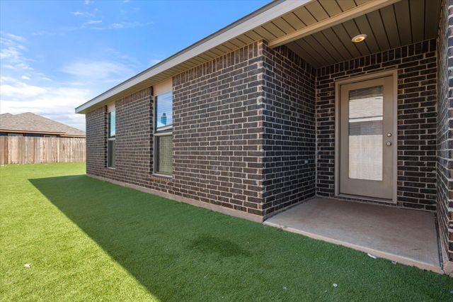 2005 Corpus Avenue, Wolfforth, TX 79382