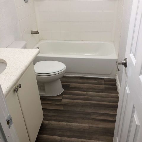 507 S Scullin Avenue, Denison, TX 75020